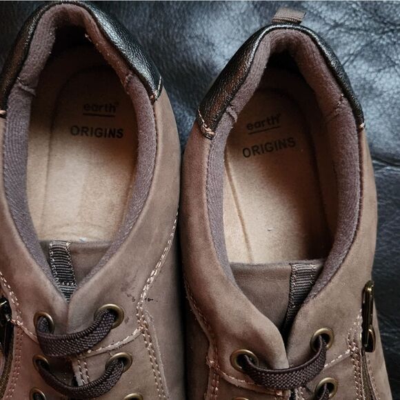 Earth origins DARK BROWN 10W Netta Round Toe Casual Lace-up Sneakers - Picture 10 of 10